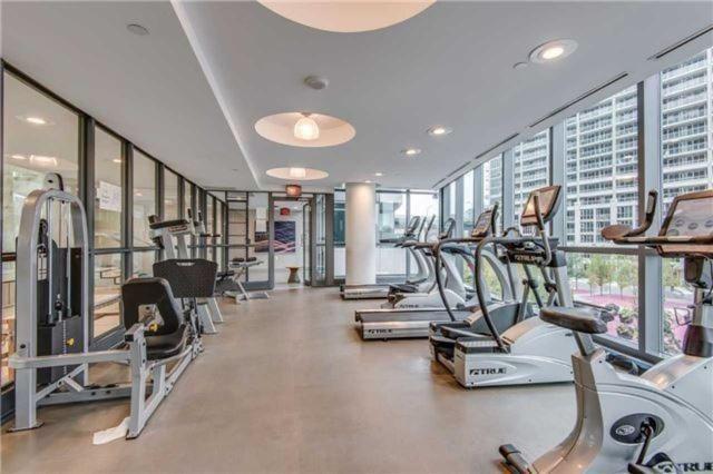 Lakefront Living Downtown Toronto - Free Parking And Gym Exterior photo